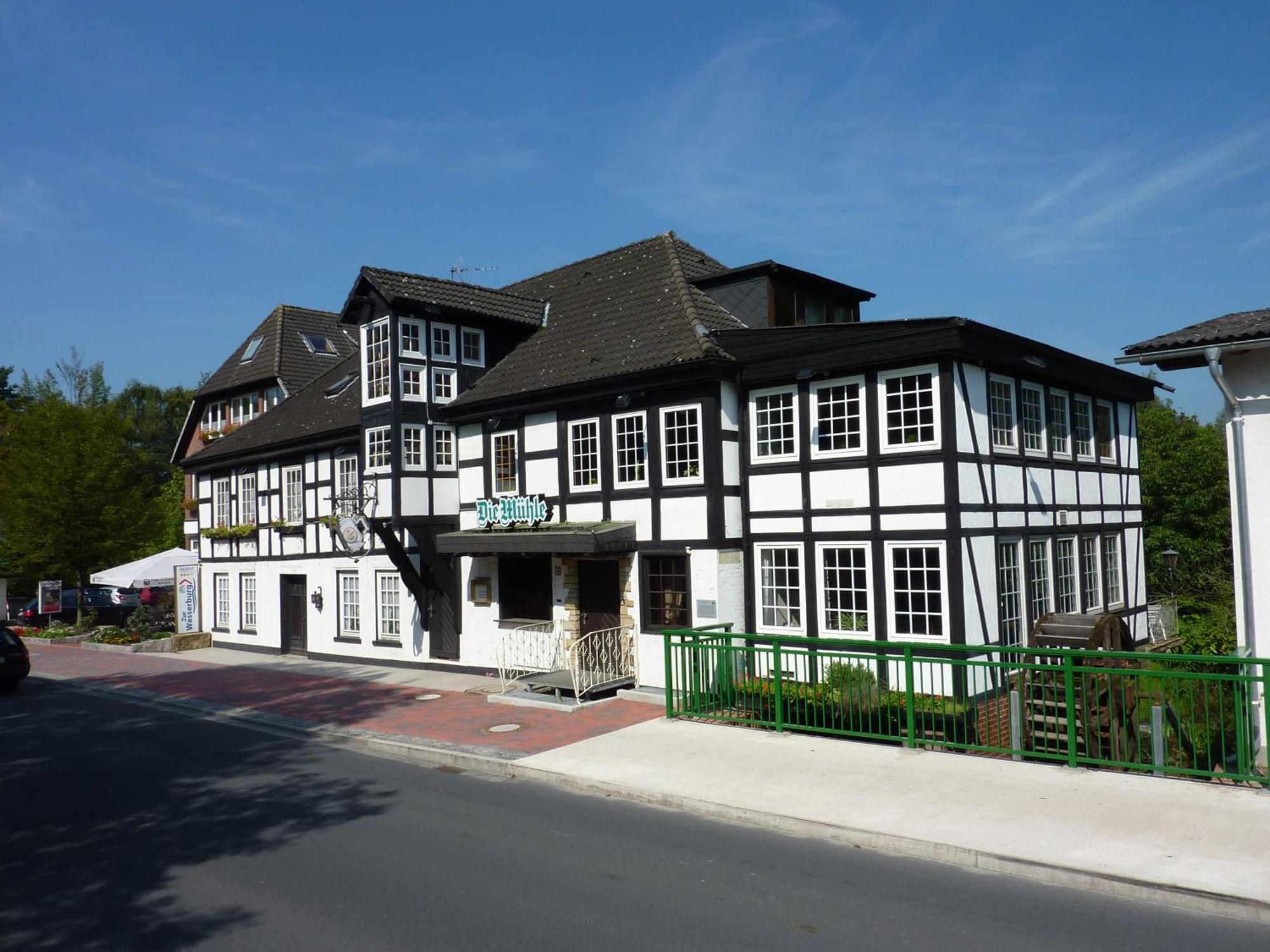 Akzent Hotel Zur Wasserburg - Hotel Garni Bed & Breakfast Harpstedt Exteriér fotografie