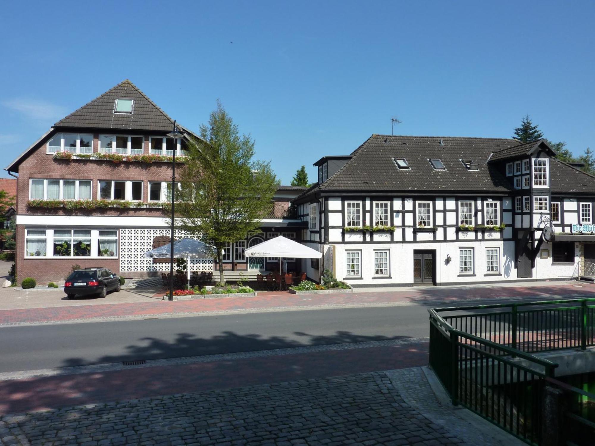 Akzent Hotel Zur Wasserburg - Hotel Garni Bed & Breakfast Harpstedt Exteriér fotografie